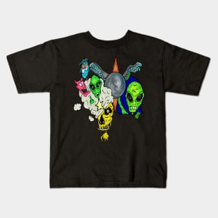 Somewhere out in space Kids T-Shirt